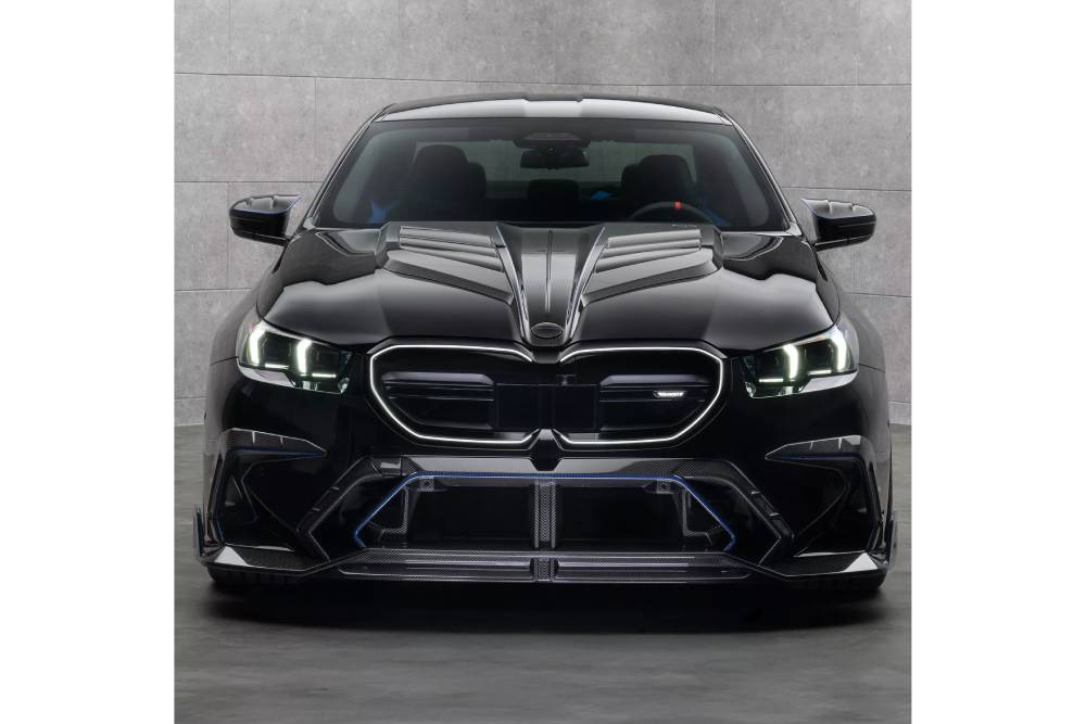 https://cdn.autogreeknews.gr/wp-content/uploads/2025/11/Mansory-BMW-G90-M5-1-1.jpg