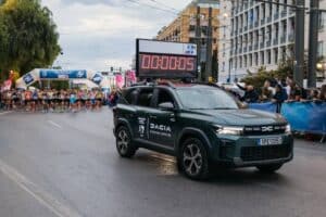 Η Dacia στον 42ο Αυθεντικό Μαραθώνιο της Αθήνας