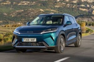 Νέο plug-in υβριδικό BYD Atto 2 DM-i με αυτονομία 1.000 χλμ.