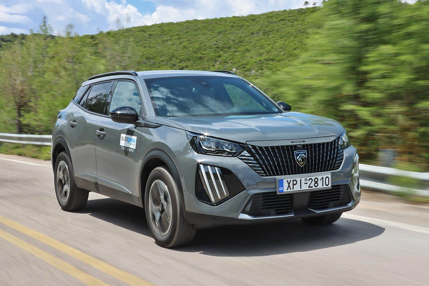 https://cdn.autogreeknews.gr/wp-content/uploads/2025/11/Peugeot-2008-kinisi.jpg