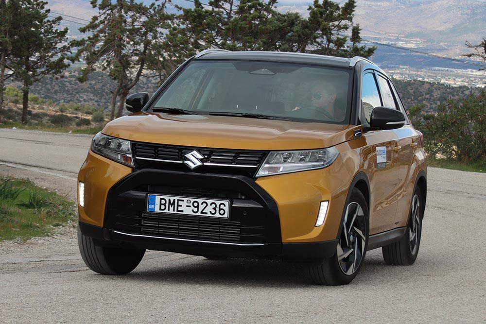 https://cdn.autogreeknews.gr/wp-content/uploads/2025/11/Suzuki-Vitara-1.4-110-hp-2WD-6AT-12.jpg