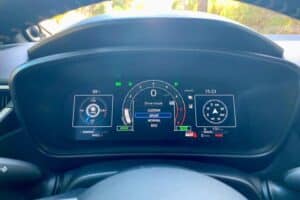 Toyota-Corolla-2023-GR-FOUR-SPORT-(5)