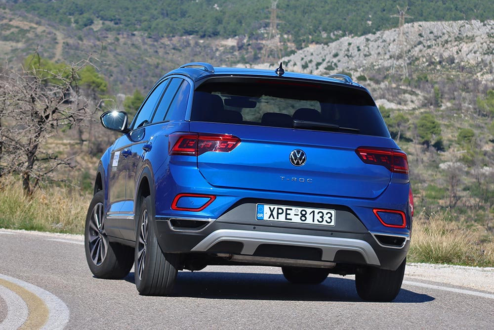 https://cdn.autogreeknews.gr/wp-content/uploads/2025/11/VW-T-Roc-1.5-TSI-Dream-30.jpg