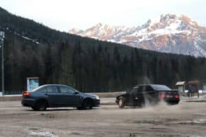 Alfa Romeo 75 2.0 TS χορεύει και γοητεύει (+video)