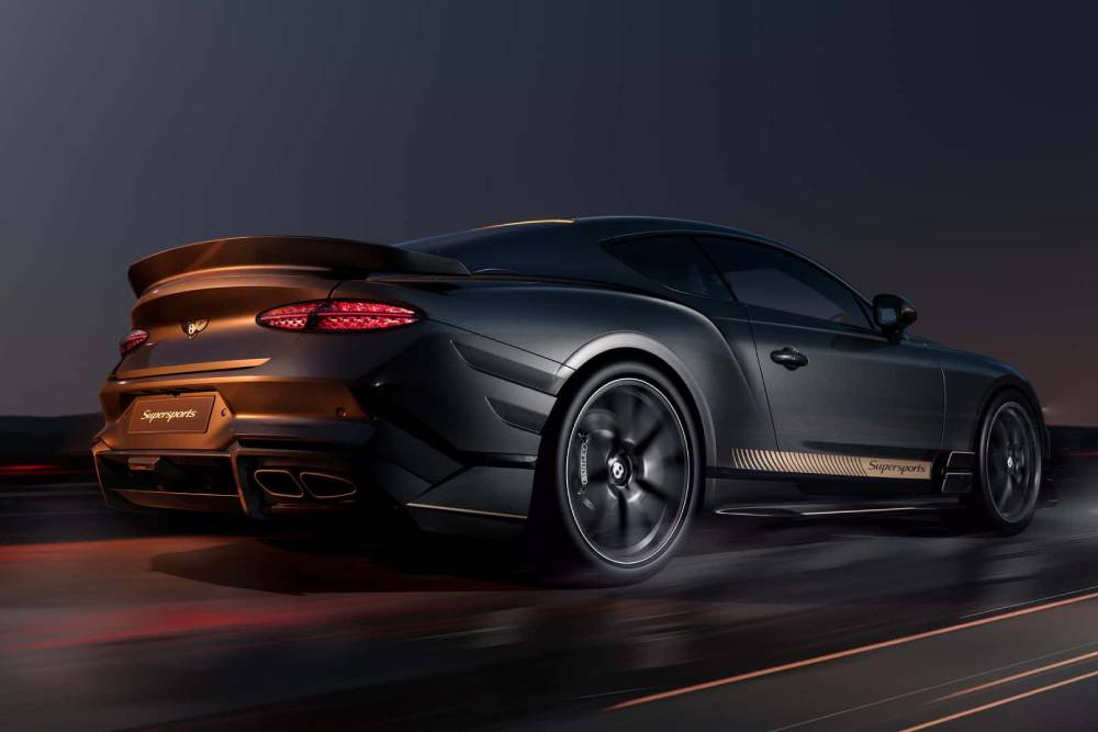 https://cdn.autogreeknews.gr/wp-content/uploads/2025/11/bentley-continental-gt-supersports-2.jpg