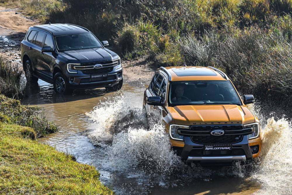 https://cdn.autogreeknews.gr/wp-content/uploads/2025/11/ford_everest_850-1.jpg