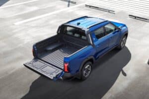 kgm-all-new-electric-musso-pickup (5)