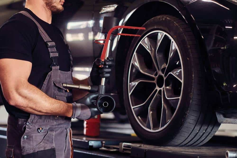 Πώς ένα λάστιχο δείχνει κακομεταχείριση στο αυτοκίνητο;