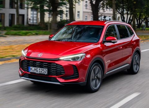 Με τιμή «ανέκδοτο» το νέο MG ZS Max Hybrid+ 197 PS