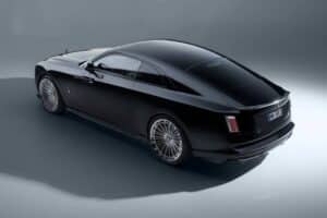 novitec-makes-the-rolls-royce-spectre-black-badge- (2)