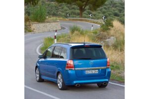 opel_zafira_opc_748