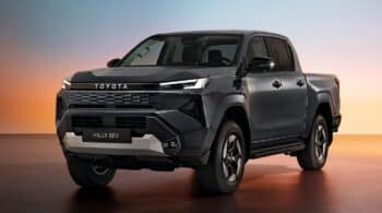 Η τιμή του νέου Toyota Hilux – πανάκριβο το ηλεκτρικό