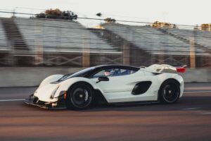 2025-czinger-21c-laguna-seca-record-2025- (3)