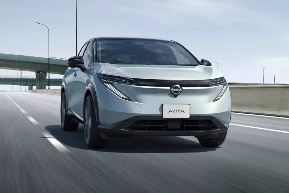 https://cdn.autogreeknews.gr/wp-content/uploads/2025/12/2026-Nissan-Ariya-Japan-8-2048x1580-1.jpg