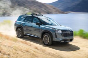 Νέο και ακόμα πιο σύγχρονο Nissan Pathfinder (+video)