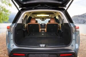 2026-nissan-pathfinder-what-are-the-facelifted-mid (7)