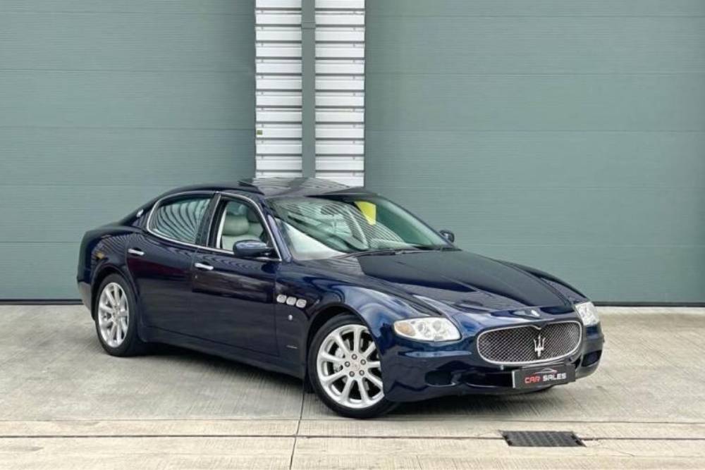https://cdn.autogreeknews.gr/wp-content/uploads/2025/12/4500-euro-maserati-quattroporte-for-sale-1.jpg