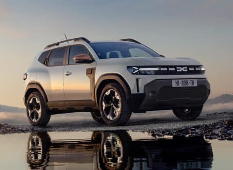 Σε τιμή «πρόκληση» το νέο Dacia Duster Hybrid 140 hp
