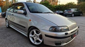 Σπάνιο «μαμά» Fiat Punto GT με 30.000 χλμ.
