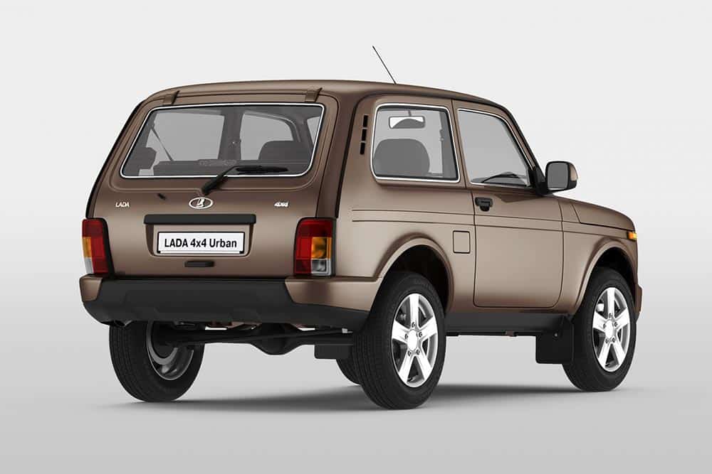 https://cdn.autogreeknews.gr/wp-content/uploads/2025/12/Lada-Niva-4x4-5.jpg