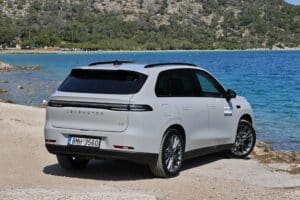 Leapmotor C10 Hybrid EV (13)