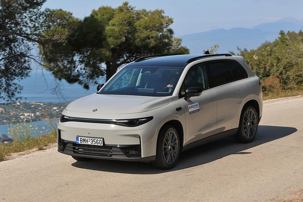 https://cdn.autogreeknews.gr/wp-content/uploads/2025/12/Leapmotor-C10-Hybrid-EV-27.jpg