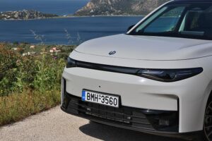 Leapmotor C10 Hybrid EV (7)