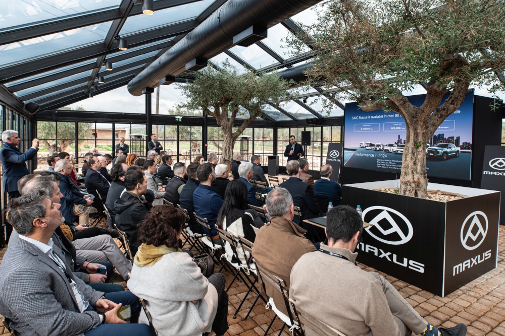 https://cdn.autogreeknews.gr/wp-content/uploads/2025/12/MAXUS-DL-EVENT_0166-small.jpg