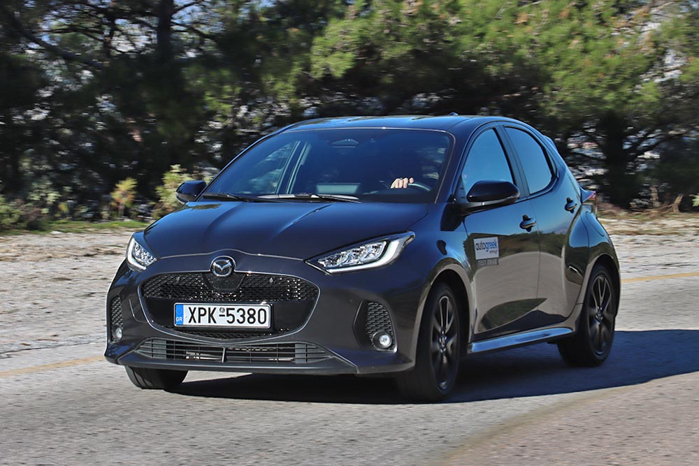 https://cdn.autogreeknews.gr/wp-content/uploads/2025/12/Mazda2-Hybrid-5.jpg