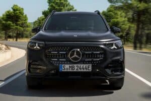 Mercedes-Benz GLB 2025 (16)