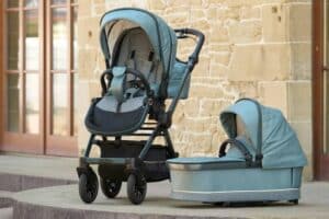 Mercedes-Benz-Stroller-1-2048×1366