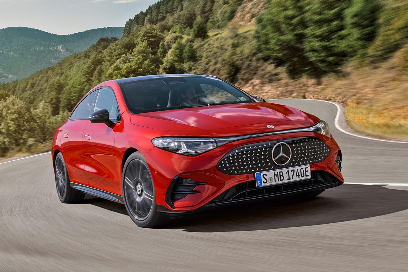 https://cdn.autogreeknews.gr/wp-content/uploads/2025/12/Mercedes-CLA-2025.jpg