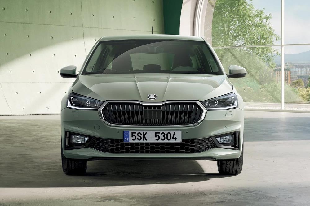 https://cdn.autogreeknews.gr/wp-content/uploads/2025/12/Skoda-Fabia-2025-2.jpg