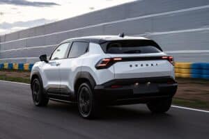 Suzuki-e-VITARA_GR (14)