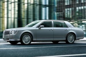 Toyota-Century-Japan-8-2048×1281