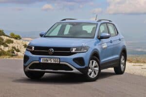 Νέο VW T-Cross με τιμή κάτω από το χαμηλό «ταβάνι»