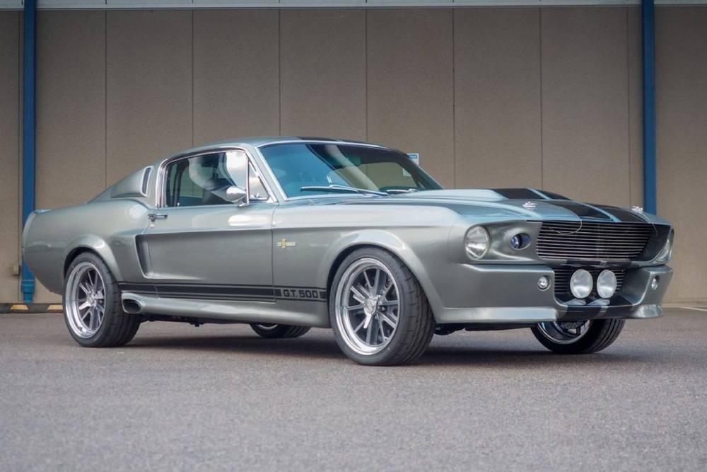https://cdn.autogreeknews.gr/wp-content/uploads/2025/12/eleanor-mustang-for-sale-1.jpg
