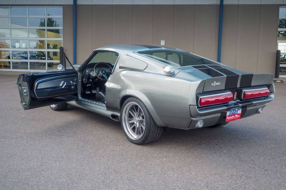 https://cdn.autogreeknews.gr/wp-content/uploads/2025/12/eleanor-mustang-for-sale-10.jpg