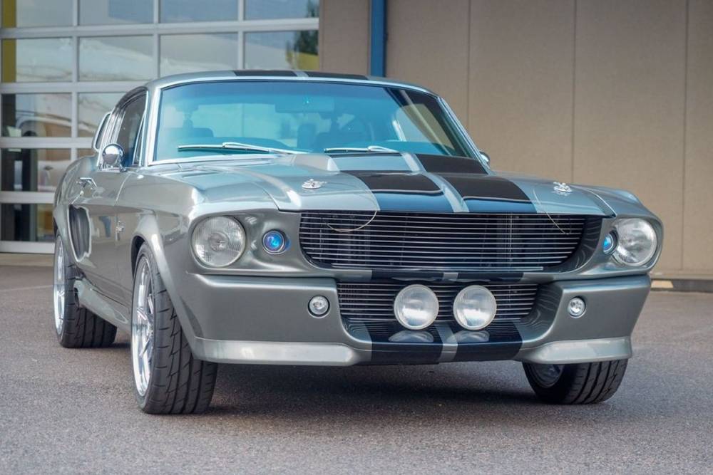 https://cdn.autogreeknews.gr/wp-content/uploads/2025/12/eleanor-mustang-for-sale-19.jpg