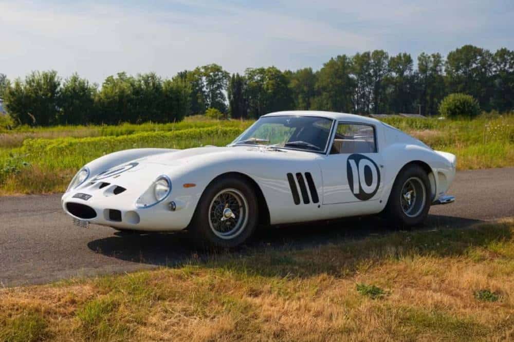 https://cdn.autogreeknews.gr/wp-content/uploads/2025/12/ferrari-250-gto-auction-17.jpg
