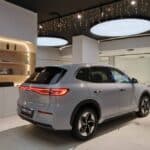 geely experience store (2) (1)