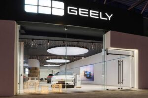 Το πρώτο Geely Experience Store στην Ελλάδα είναι γεγονός