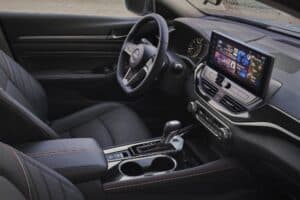 nissan_altima_sr_778