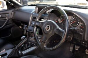 police-cars-in-japan-6