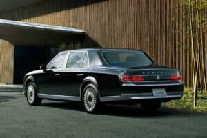 toyota_century_69