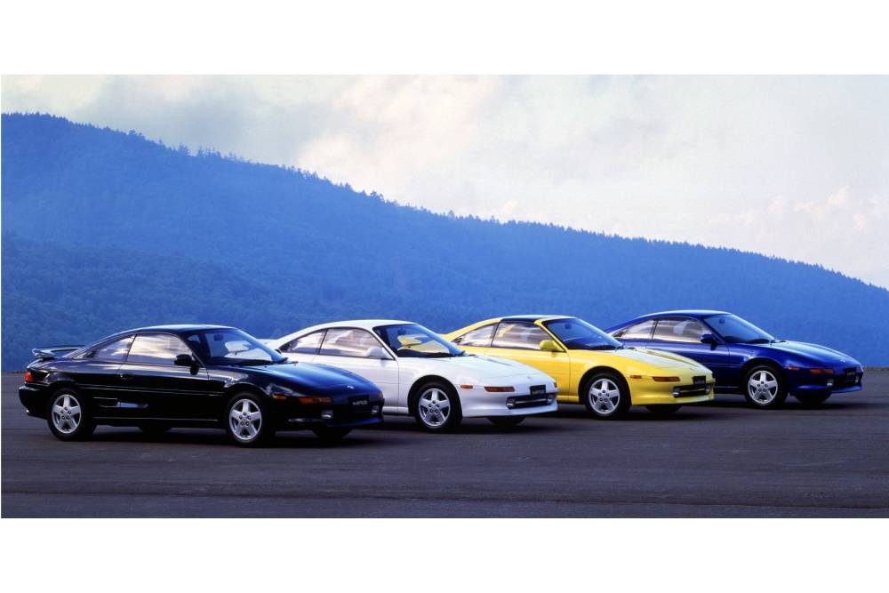 https://cdn.autogreeknews.gr/wp-content/uploads/2025/12/toyota_mr2_25.jpg