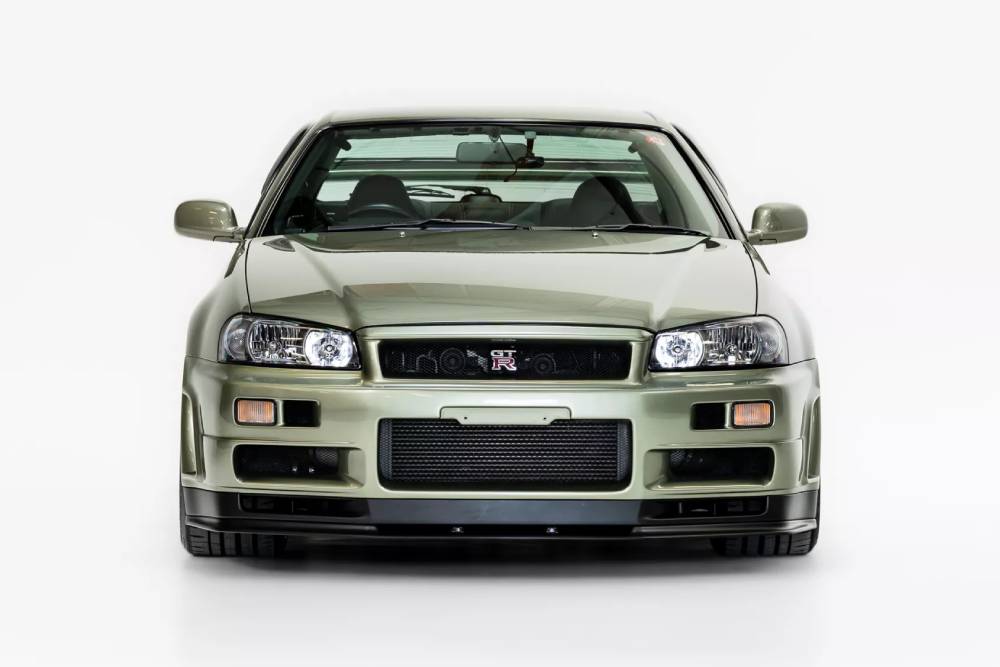 https://cdn.autogreeknews.gr/wp-content/uploads/2026/01/2002-Nissan-Skyline-GT-R-M-Spec-Nur-BaT-2.jpg