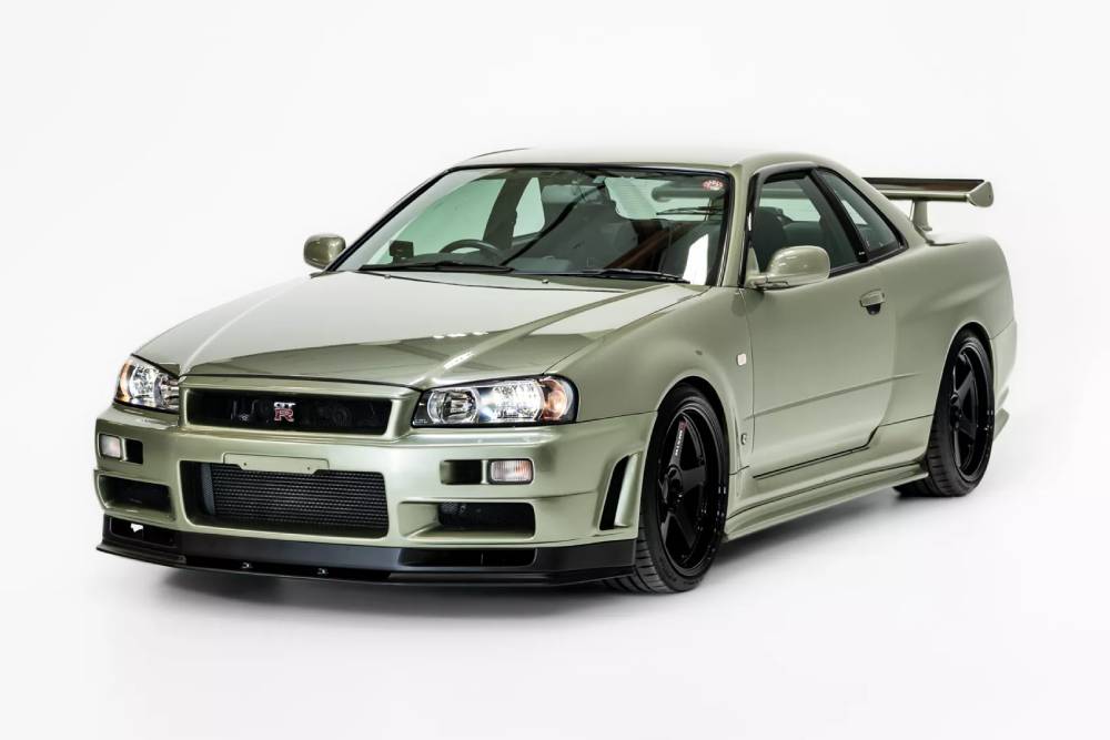 https://cdn.autogreeknews.gr/wp-content/uploads/2026/01/2002-Nissan-Skyline-GT-R-M-Spec-Nur-BaT-3.jpg