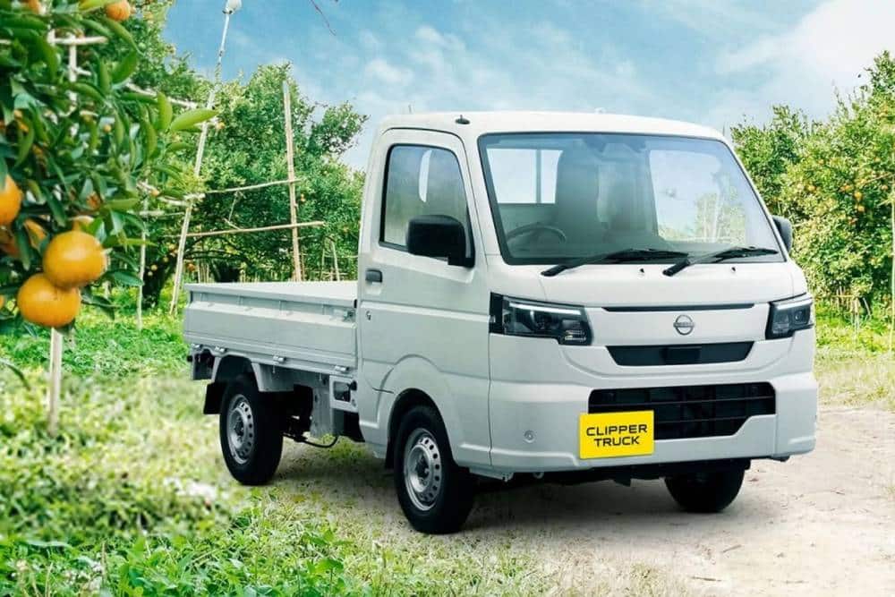 https://cdn.autogreeknews.gr/wp-content/uploads/2026/01/2026-Nissan-Clipper-Truck-Japan-2-2048x1152-1.jpg