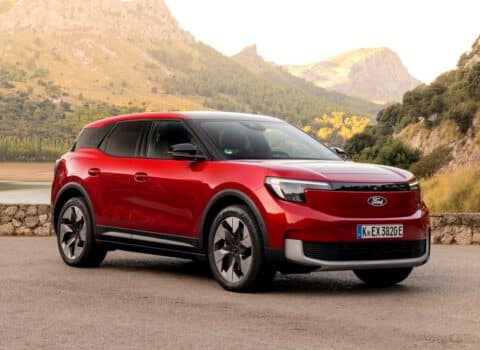 Πιο ισχυρά και αποδοτικά τα Ford Explorer και Capri